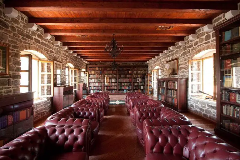 Photo: library room